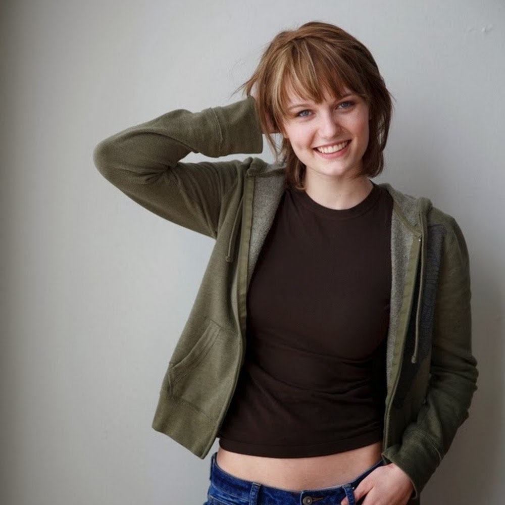 Meet your Posher, Hallie